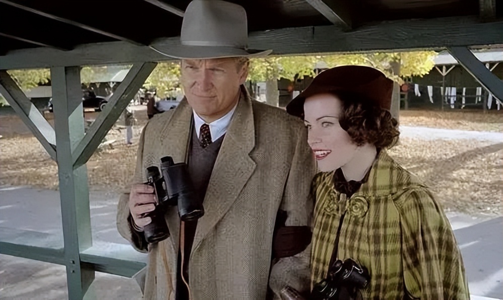 《奔腾年代》的主角如何通过努力和梦想,实现个人成长与奋斗