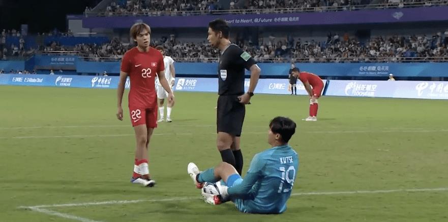 黑色幽默：国家队完败韩国出局“省队”掀翻伊朗进4强全场大狂欢