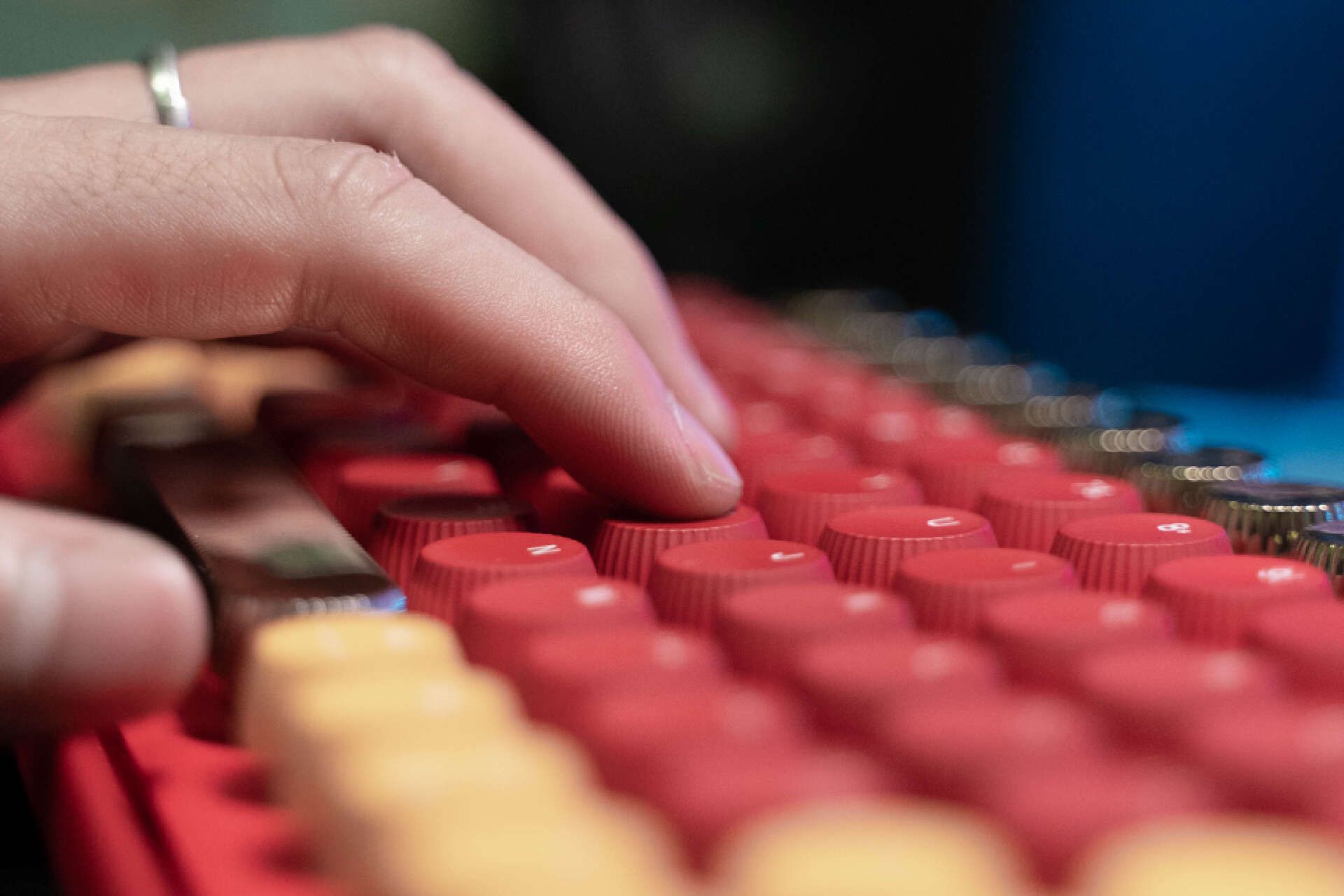 雷柏pre5深度评测,雷柏relamopre5使用说明