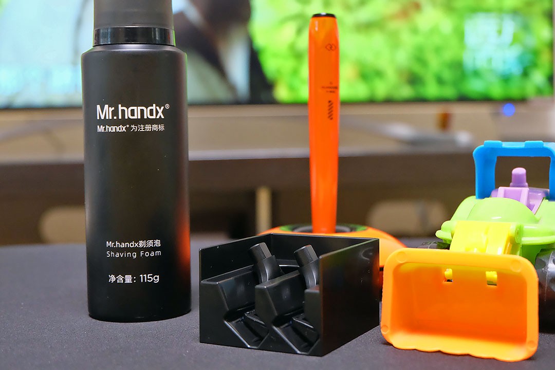 剃须刀小飞碟到底怎么样,小飞碟电动剃须刀怎么样