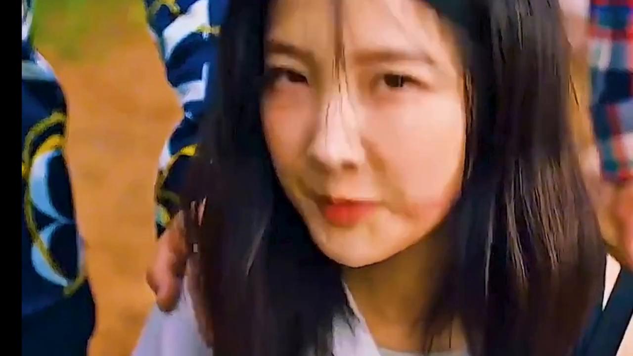 女孩进宫争宠为母报仇影视解说,女人为全家报仇影视解说