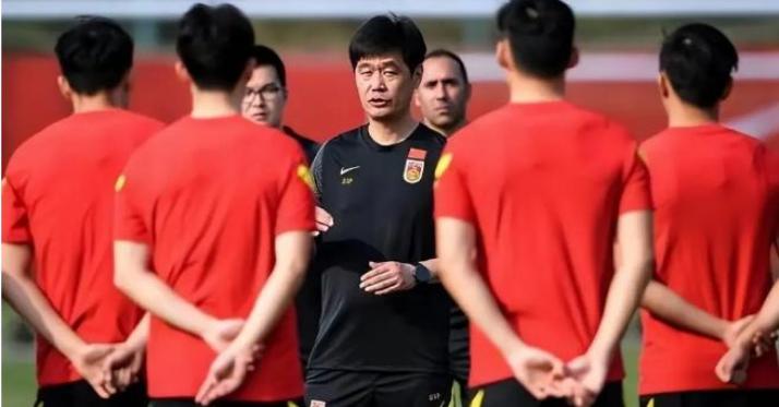 如果鲁迅来写男足：他们本就如此，生路还很多，但必须要跨进去