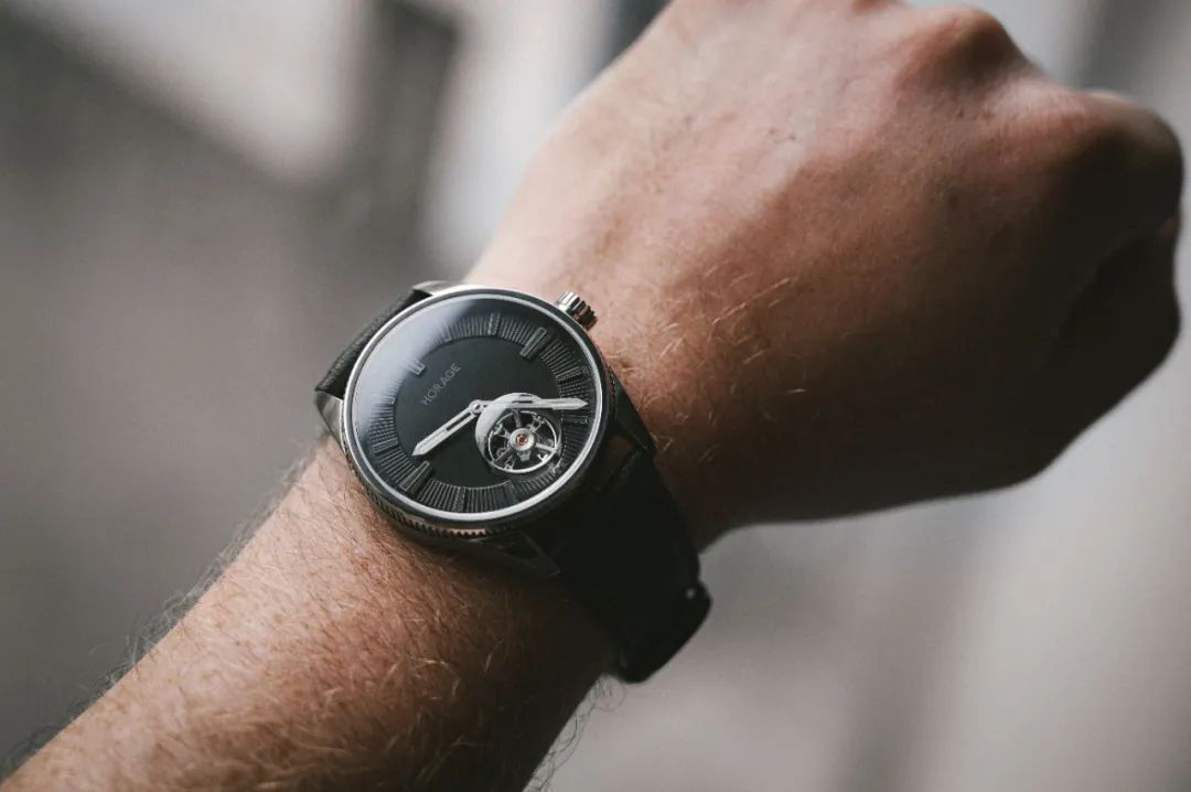 六万的新款相机,六千左右徕卡