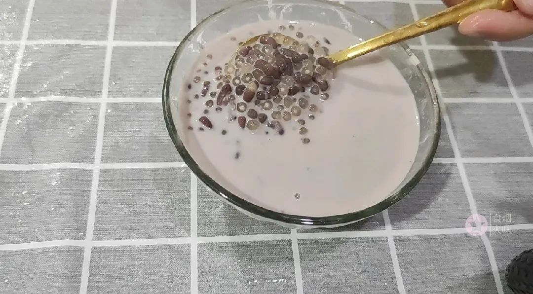 夜间吃什么食物补气血最好,补气血吃什么食物最好最有效果