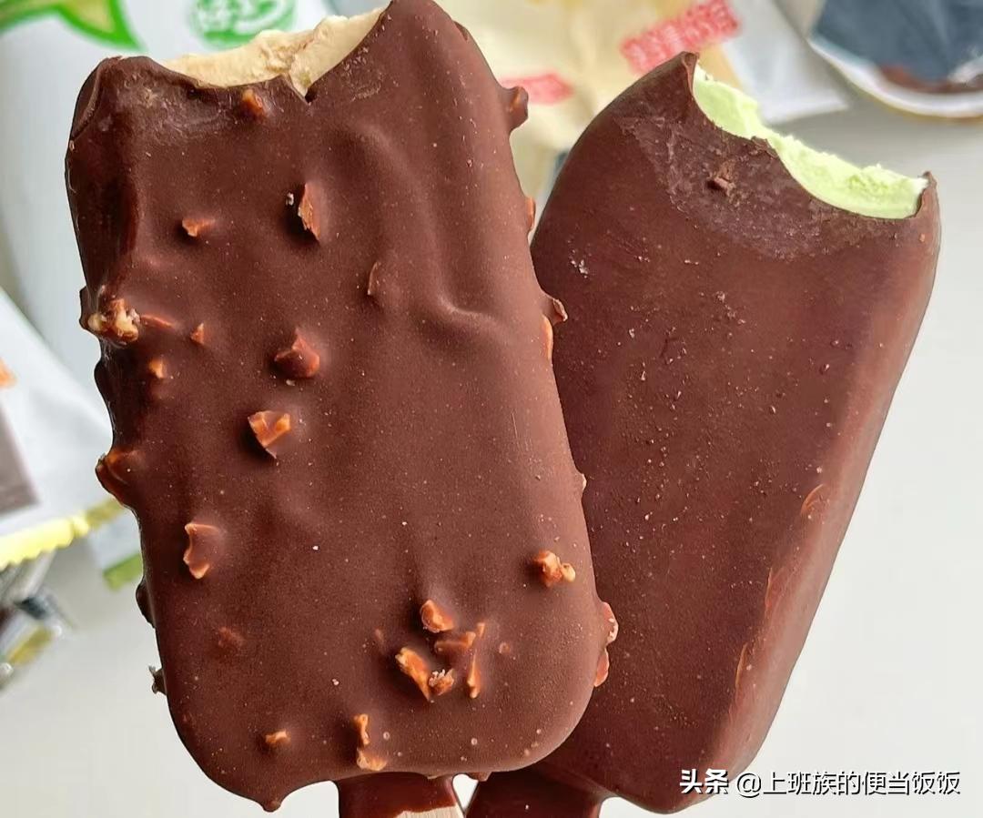 自制冰激凌的做法来了夏天必学,奶香浓郁的冰激凌怎么做