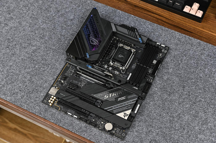 九州风神ch560数显机箱搭配,rogz690-e功率