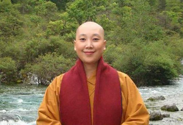 出家李娜和姜昆合影照片,姜昆遇到李娜