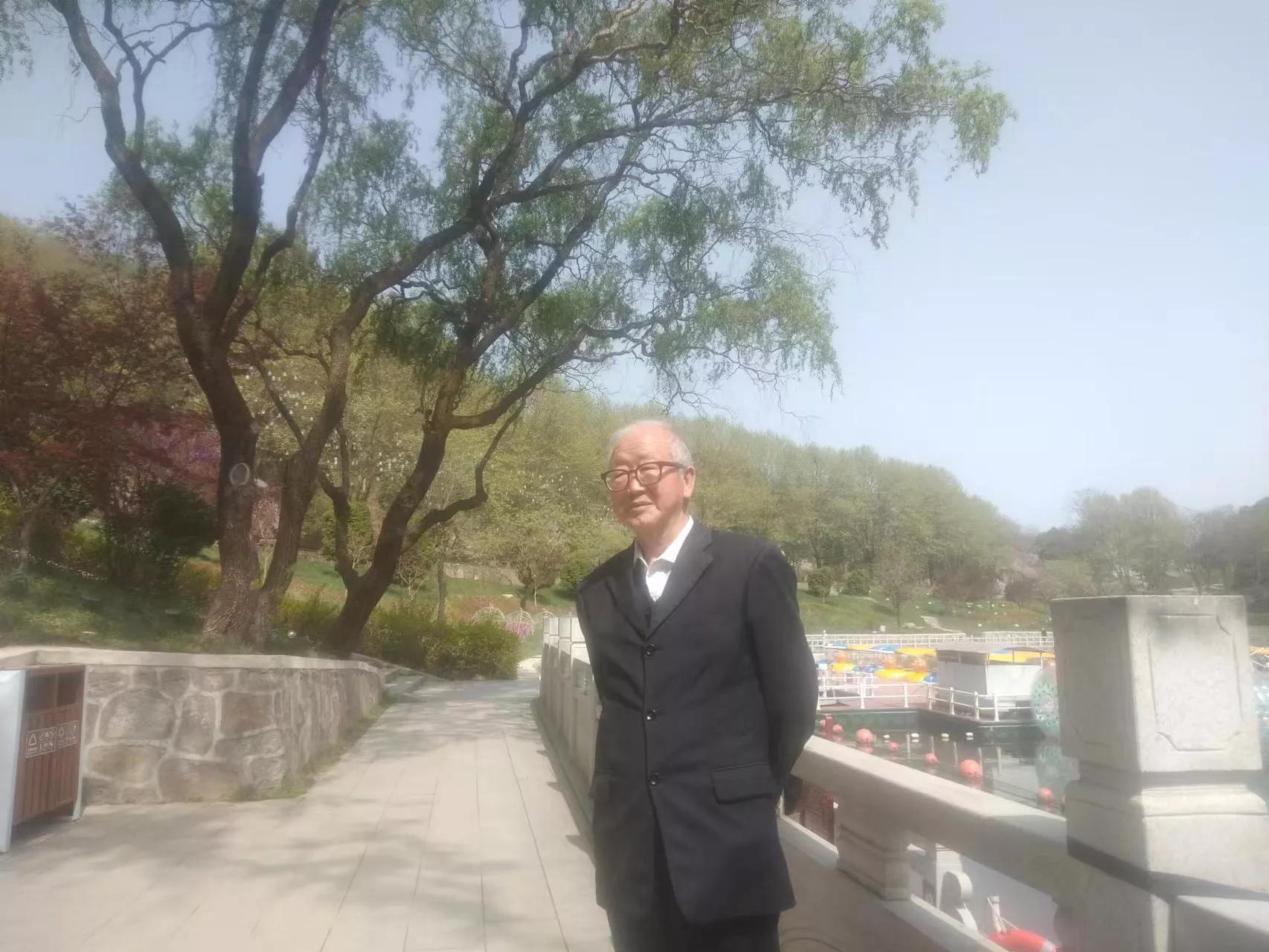 我和笔友的爱情故事,我和笔的不解之缘作文