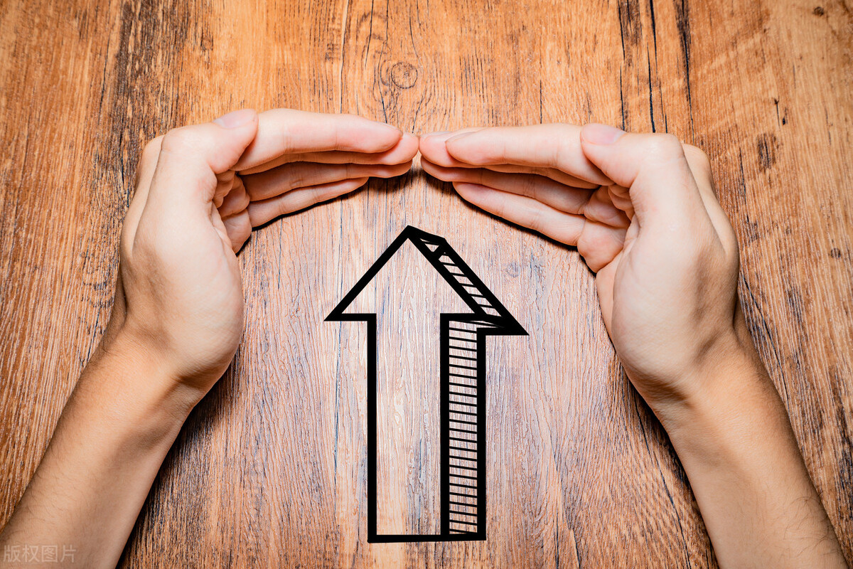 微商道路遇新问题:抬高价格、串货、夸大宣传!是否选择退出?