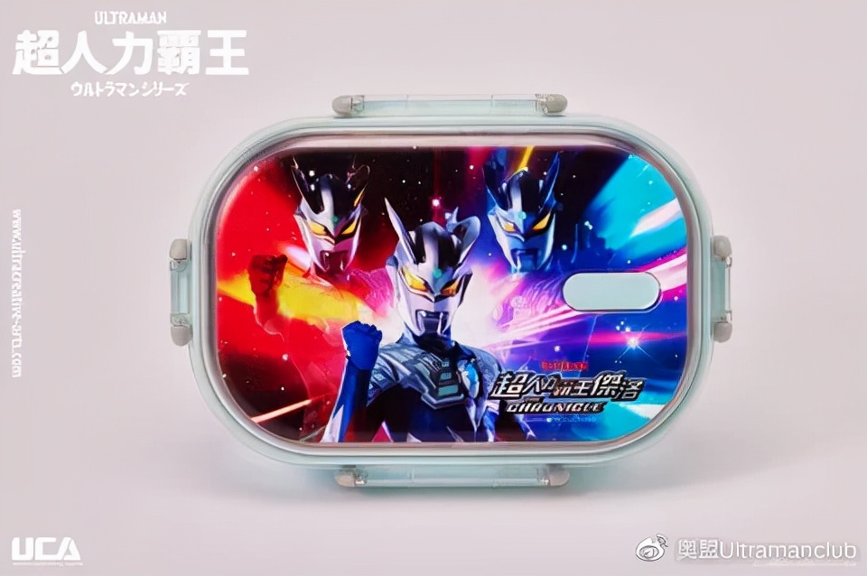 「奥盟代购」奥特曼亲子足球保卫战