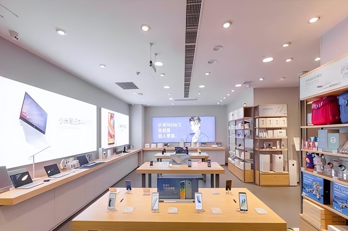 实体手机店倒闭的越来越多,为什么满大街都是手机专卖店