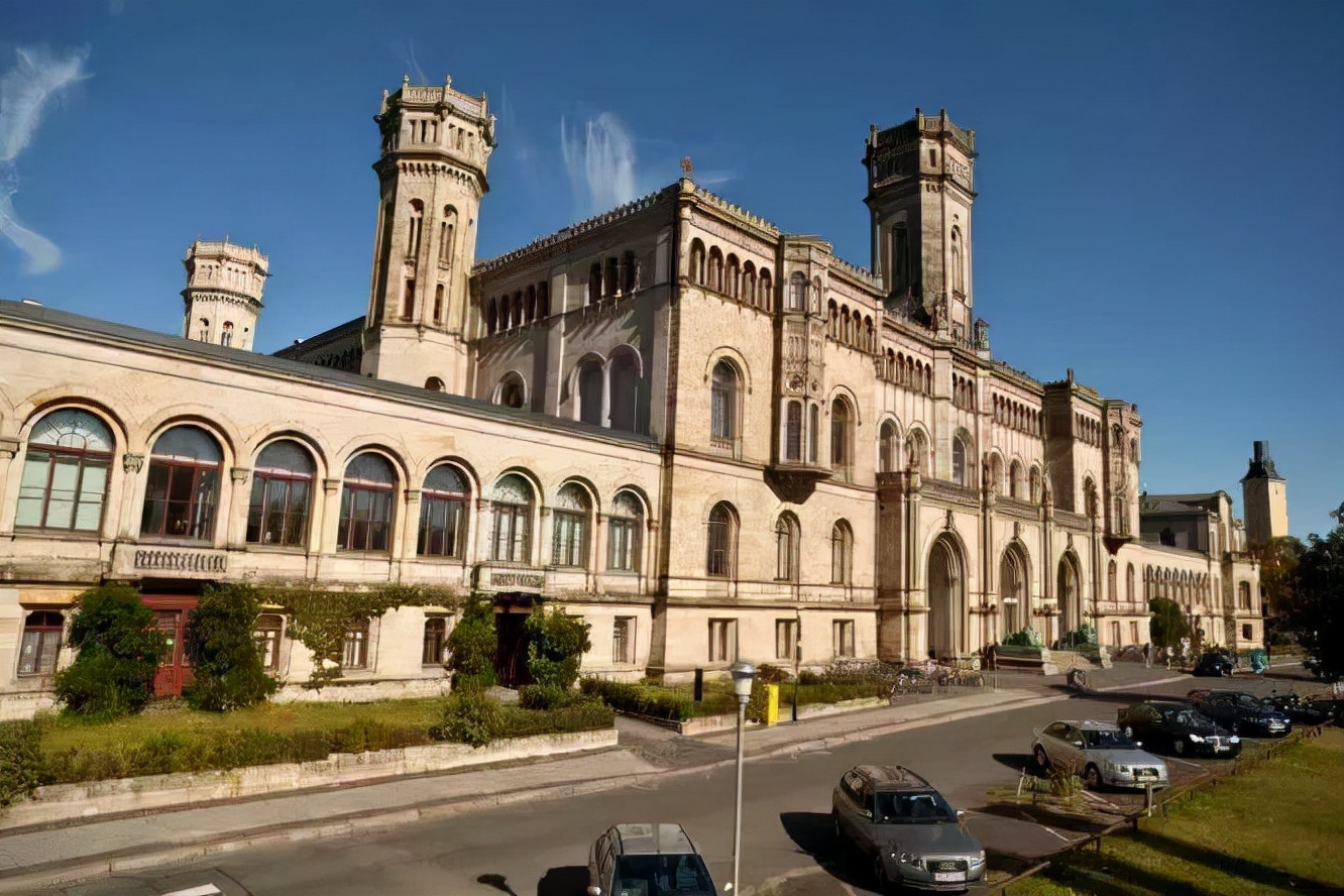 德国留学大学排名及专业排名表,德国大学申请难度排名