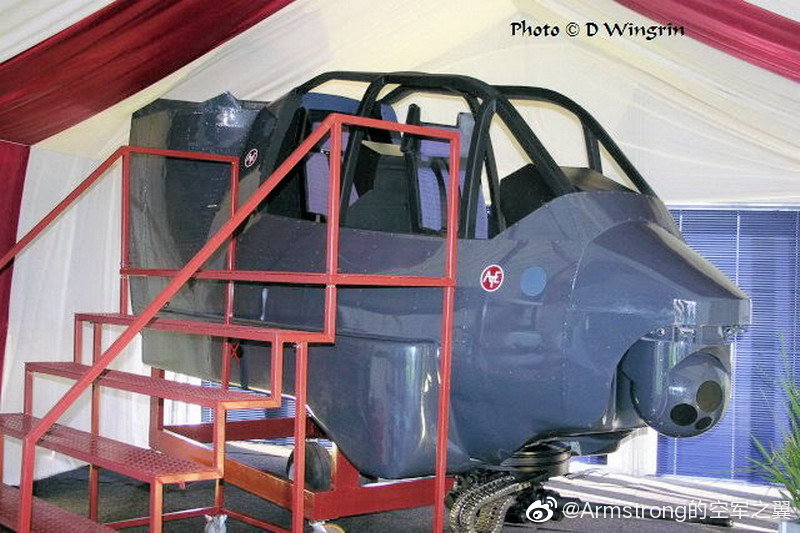 ah1武装直升机最新型,ah1z和阿帕奇武装直升机哪个好