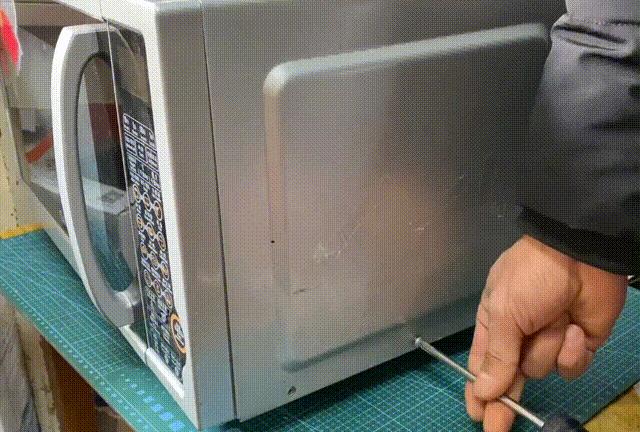 美的微波炉按键失灵是什么原因,lg微波炉全部按键失灵怎么修