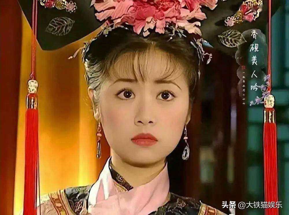 李小冉和阿娇近距离合影,李小冉阿娇合影