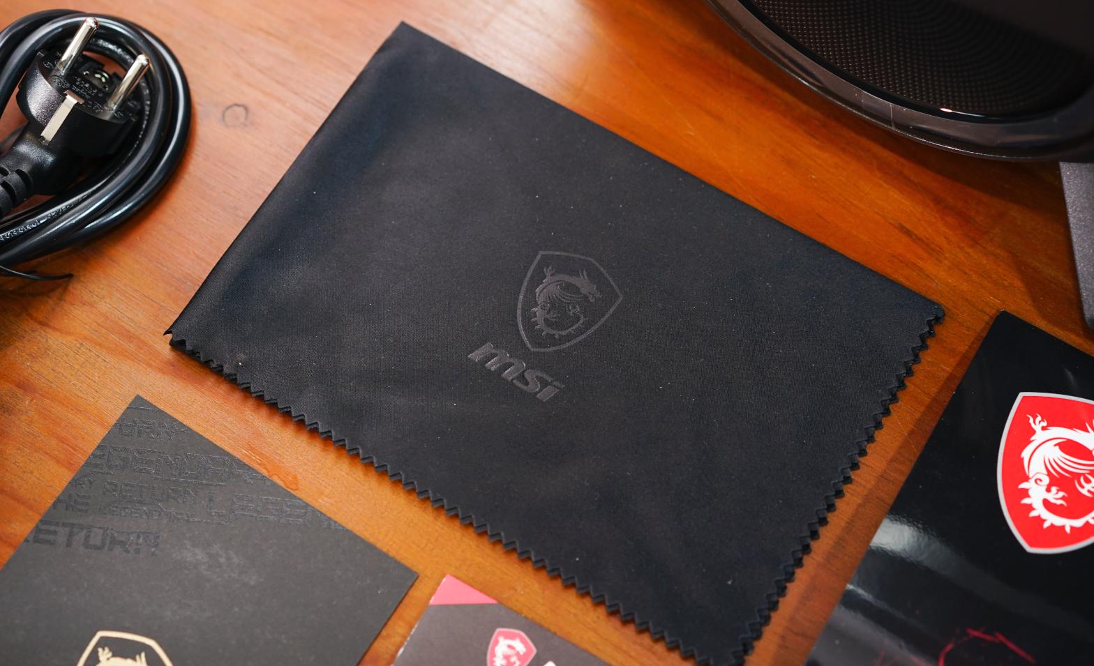 4万块钱的电脑能不能飞？快来看看微星宙斯盾Ti512代顶配版