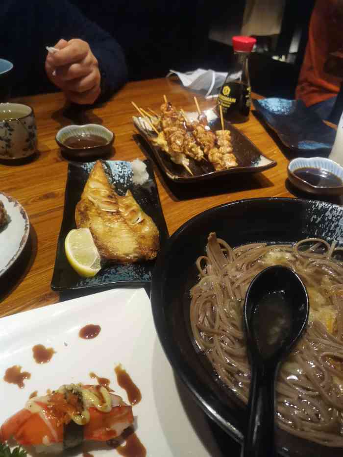 摆摊卖炒粉一年挣多少钱,深圳卖炒粉一个月能赚多少