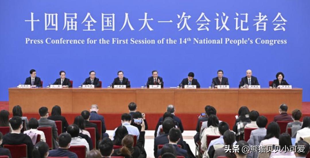 2023年国际经济形势最新消息,专家展望2023年经济形势分析