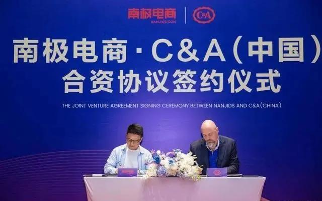 卖吊牌的衣服品牌,服饰品类有哪些品牌好卖