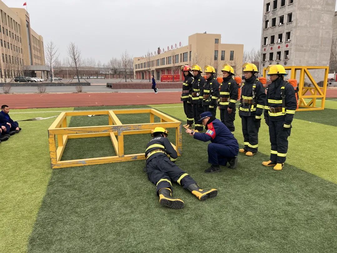 新蓝出征消防员,新消防员总队集训