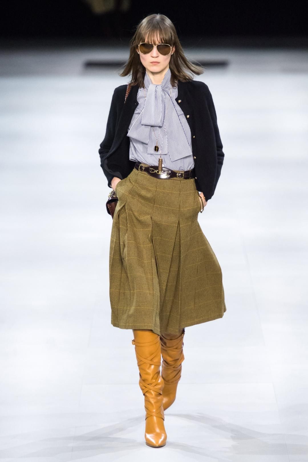 lisa和celine的穿搭风格,celine和lisa要到期了吗