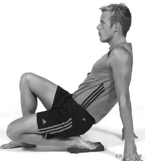 网红踩屎感洞洞鞋防滑,儿童踩屎感椰子鞋