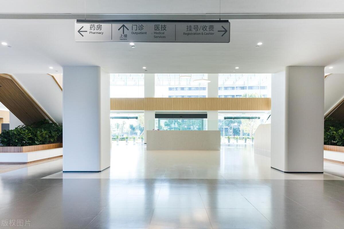 游泳会引起急性膀胱炎吗,女子游泳得膀胱炎