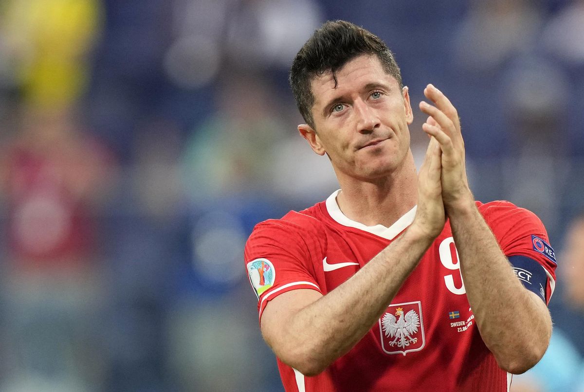 拜仁三打一皇马,拜仁三分钟两球