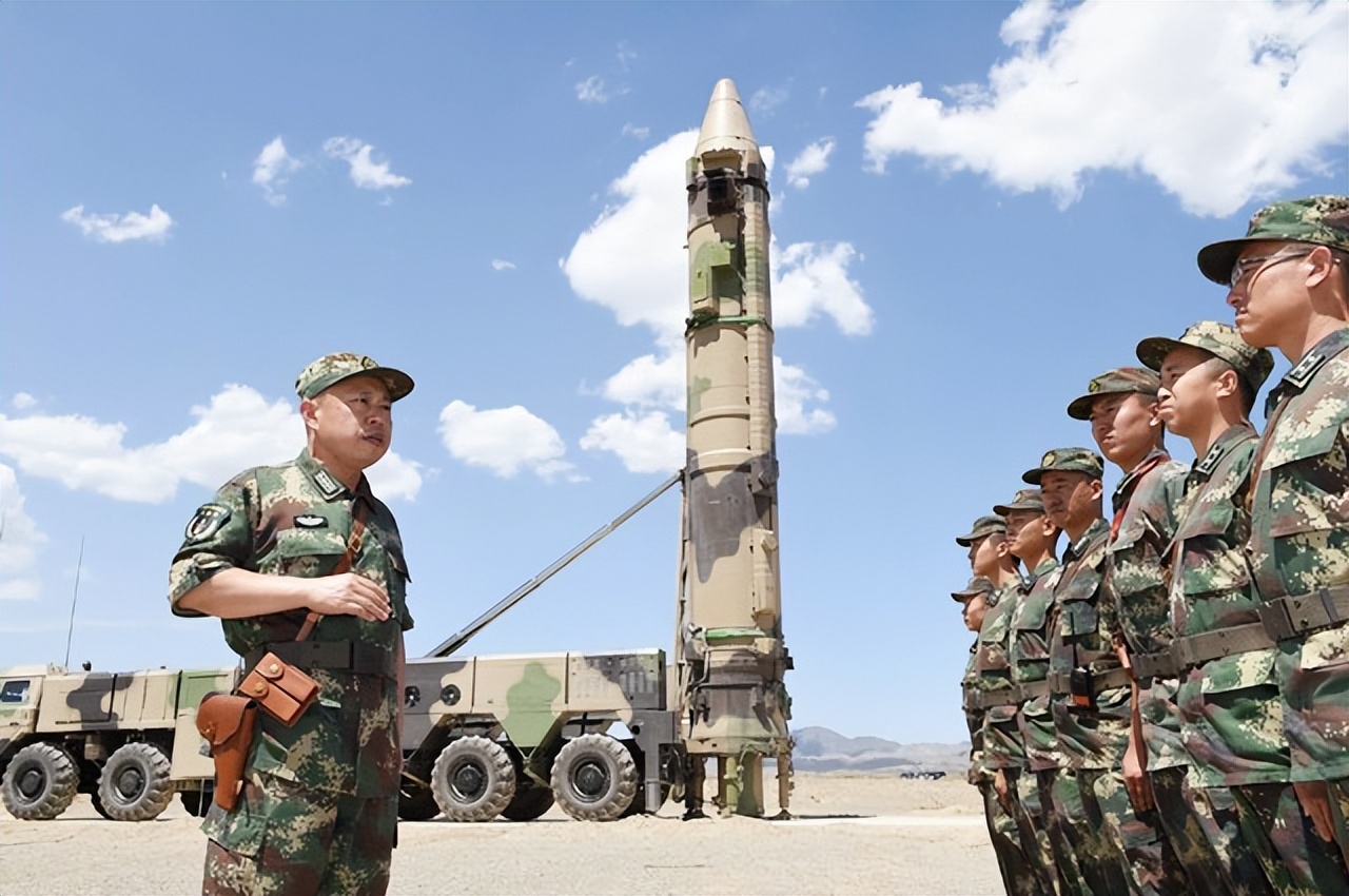 我国为何不惧美国威胁，未来三军将会再创新高，军事实力会有多强