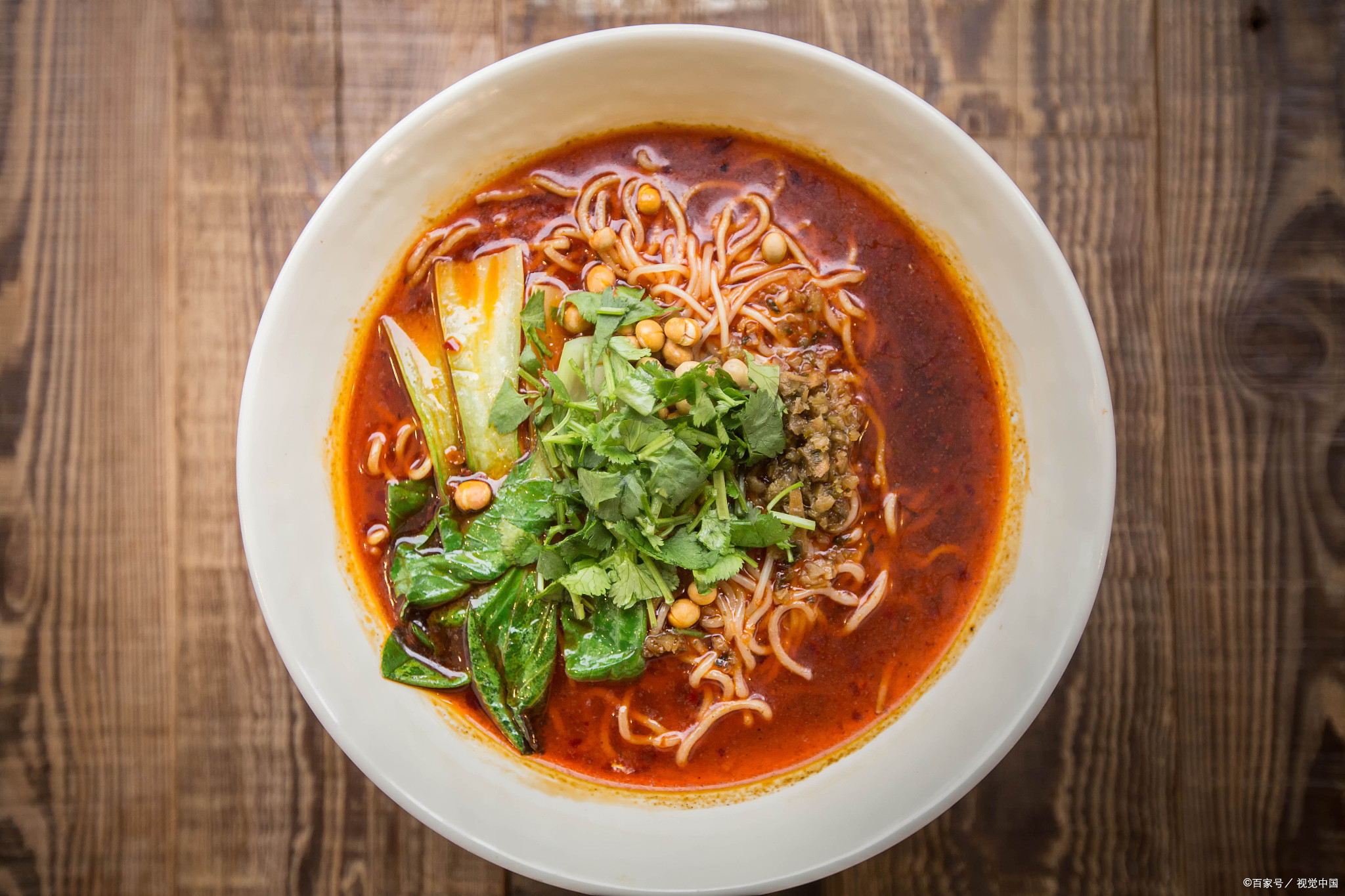 重庆小面又麻又辣但真的好吃,重庆小面如何不放辣也更好吃