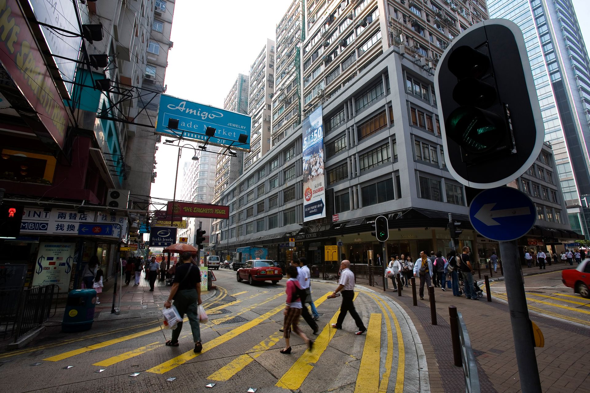 香港买房可以移民香港吗,香港移民在哪办理手续