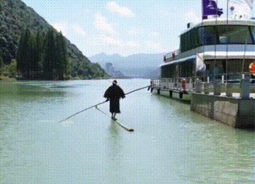 以前的轻功对比现在的轻功,现在的轻功和以前的对比混剪