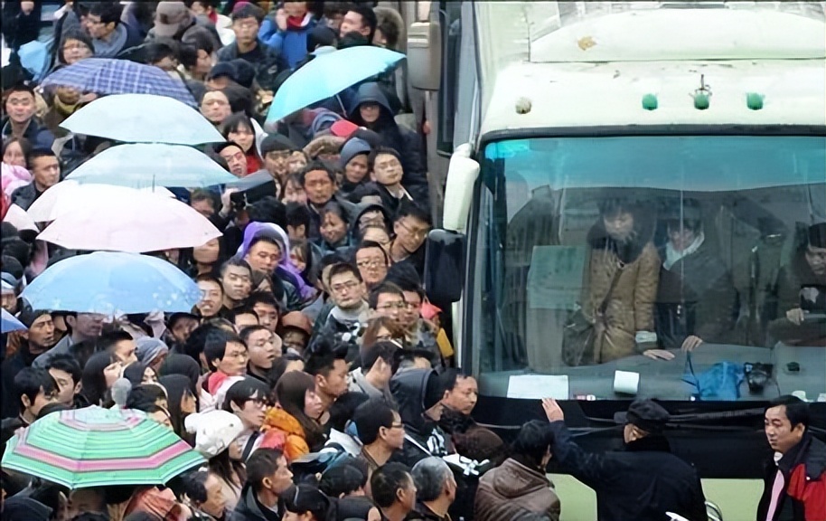 成都原来的老汽车站在哪里,成都各大汽车站