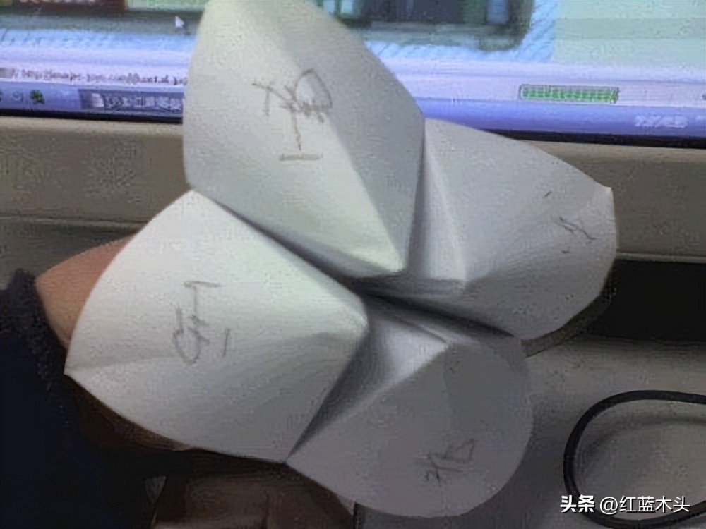 跟着孩子们感受一下童年的儿童节,儿童节回忆那些逝去的童年