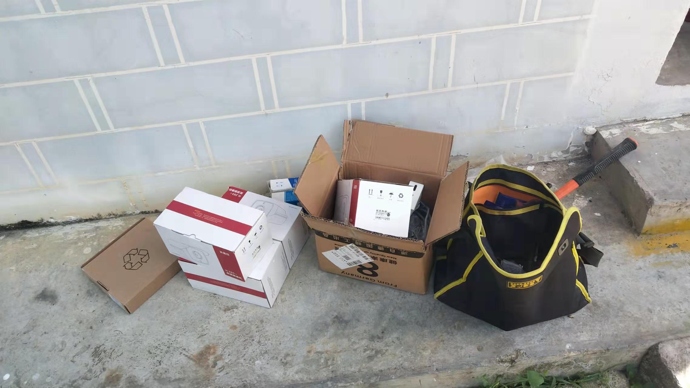 安装两个摄像头需要多少安装费,安装一个摄像头多少钱人工费