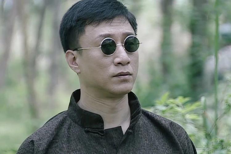 结局叙事及动力分异，都涉及到“聚”“合”，应对共性予以探讨