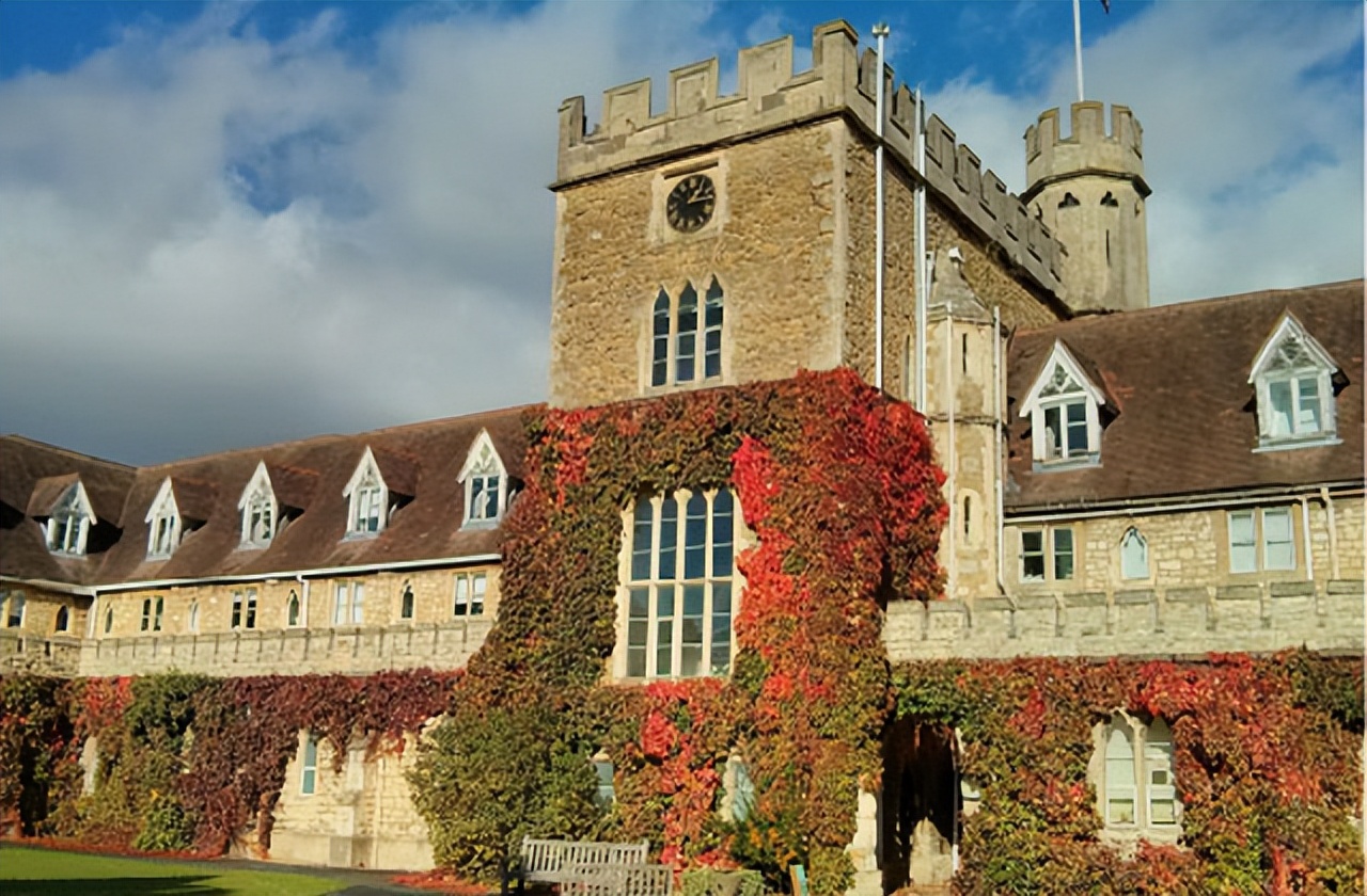 mba国际免考学校有哪些,申请国际mba院校有哪些要求和条件