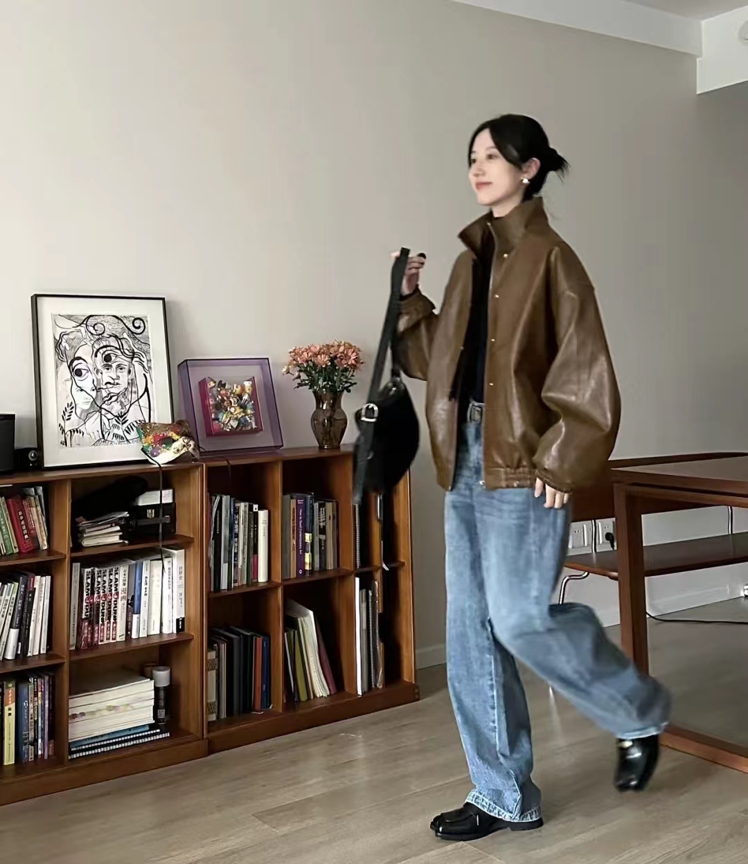 皮衣怎么搭配衣服女秋冬,2020洋气套装皮衣