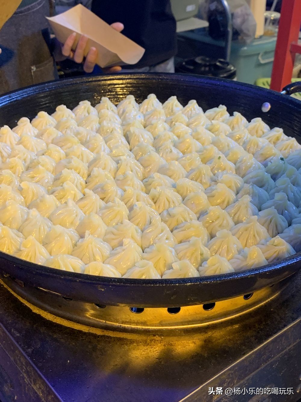 重庆现在最火夜市,重庆夜市人气