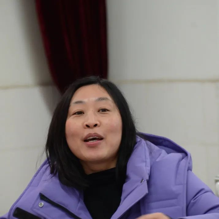 教育局领导到小学指导工作,教育局局长到小学校视察工作简报