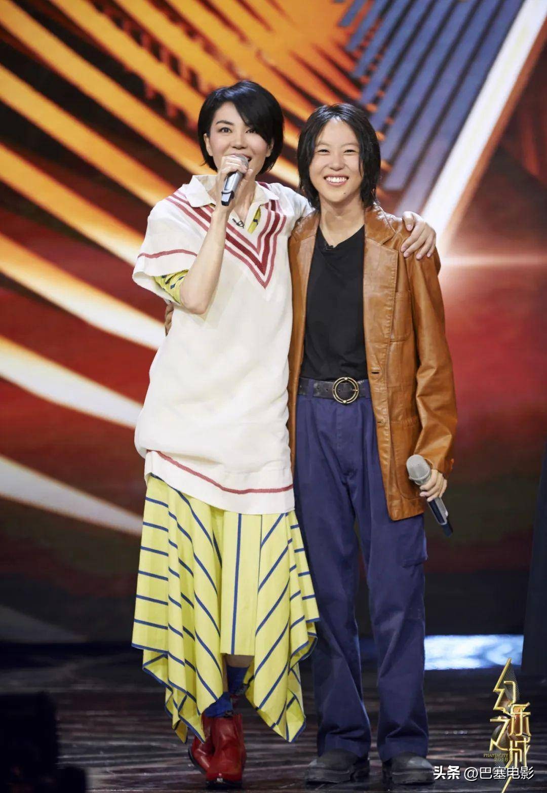 王菲谢霆锋旧照曝光甜蜜,谢霆锋王菲早期恩爱场面