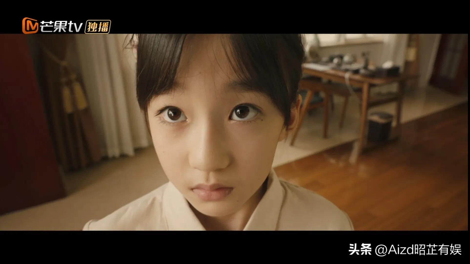 老妈教女儿要有教养,母亲教育闺女