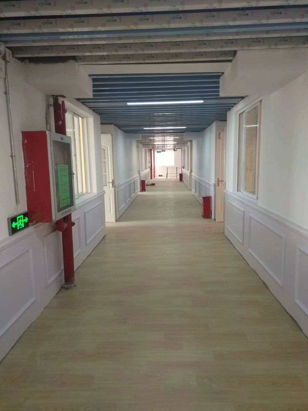 竹木纤维墙板安装视频用什么胶,竹木纤维墙板吊顶安装教学视频