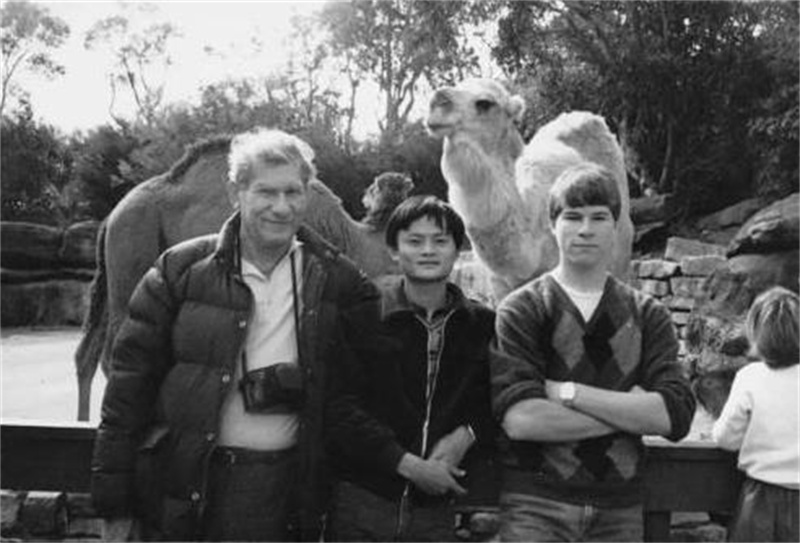 马云资助了小马云多少钱,马云的事迹真实故事