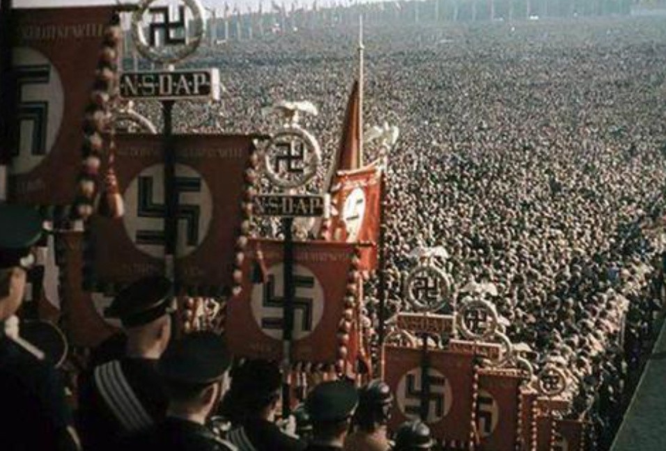 纳粹为什么用卐作为标志,纳粹卐字符的来历