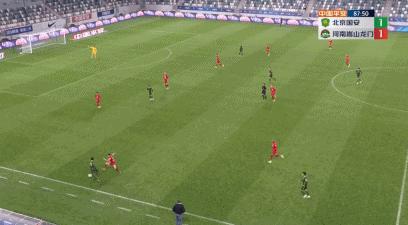 中超25轮最新战报泰山,现场直播中超第十一轮三镇vs泰山