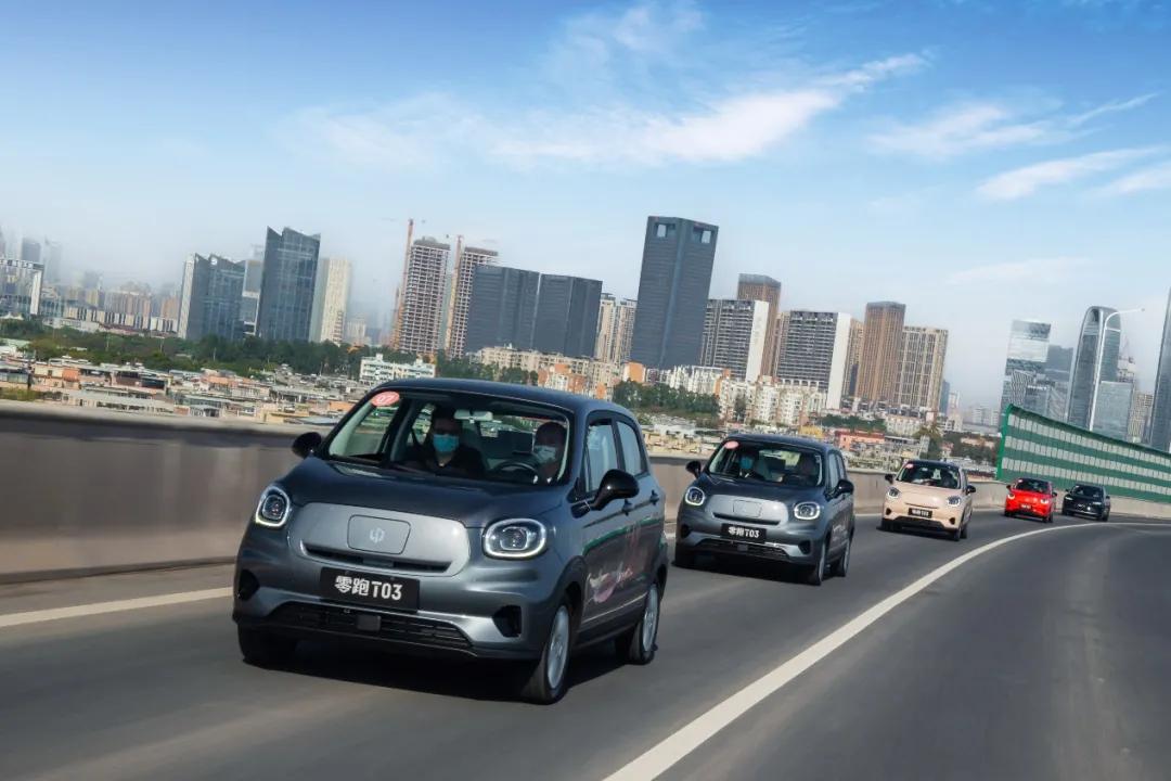 花2万升级智能辅助驾驶值不值,辅助驾驶到底值不值得买