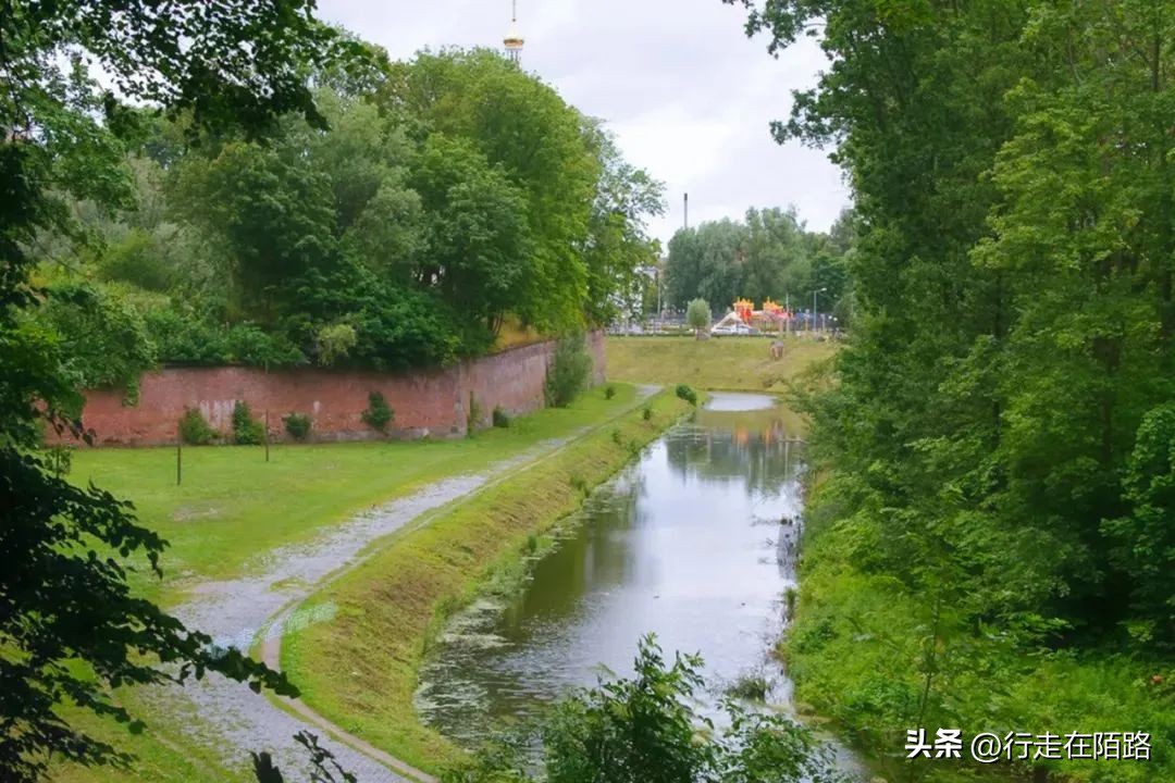 不被欧洲承认的欧洲城市：与俄罗斯有关的景点，全都无人问津