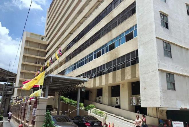 泰国曼谷公立医院：揭秘医疗差异！