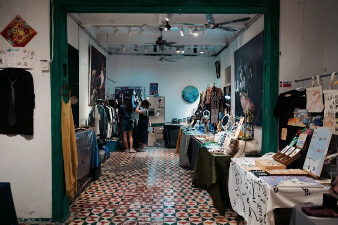 国内这个神仙街区,据说会让人得潮人恐惧症